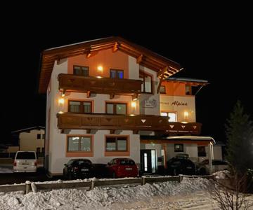 Landhaus Schöpf und Haus Alpina