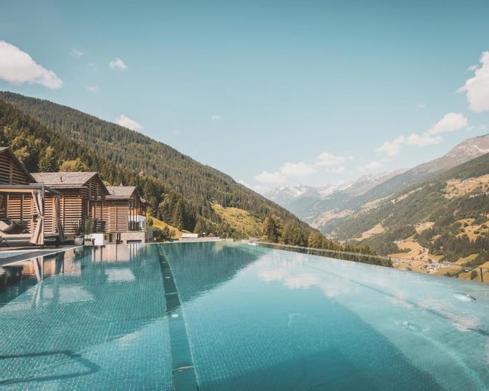 Boutique Hotel und Chalets Bergwiesenglück