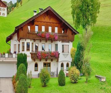 Ferienwohnung Seethaler - Gartenblick