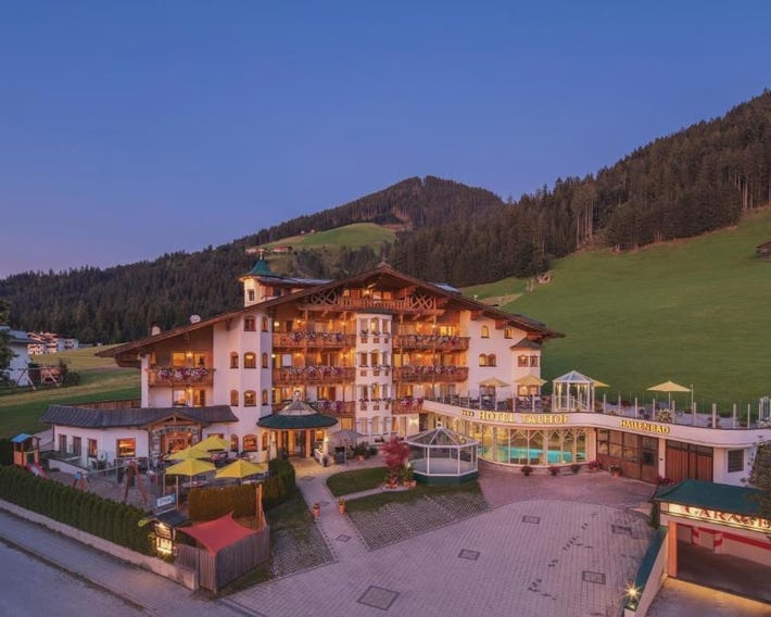 Apparthotel Talhof, Restaurant, Pool und Spa