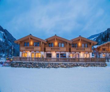 Chalets Hotter - Ferienhaus mit E-Ladestation