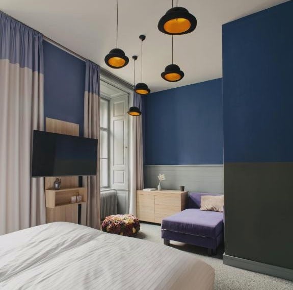 Saint SHERMIN bed breakfast & champagne