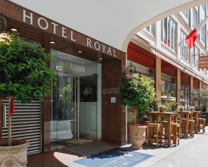 Hotel Royal