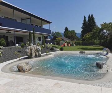 Blaue Lagune-Ferien mit Stil