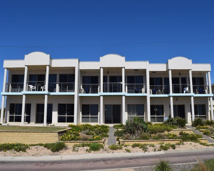 Christies Seahorse Holiday Townhouses