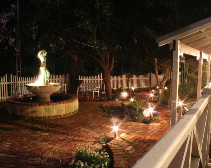 Rosebridge House Bed & Breakfast
