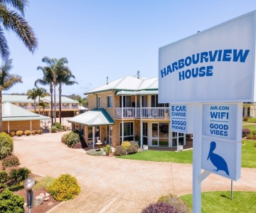 Harbourview Motel