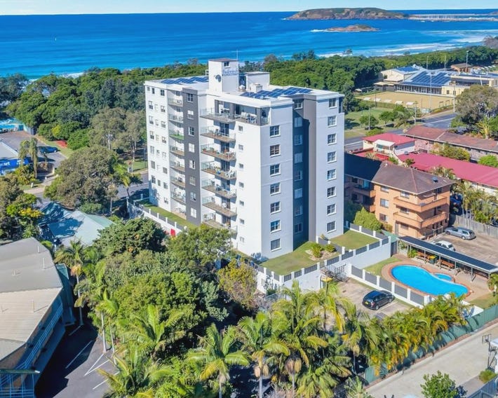 Tradewinds Apartments