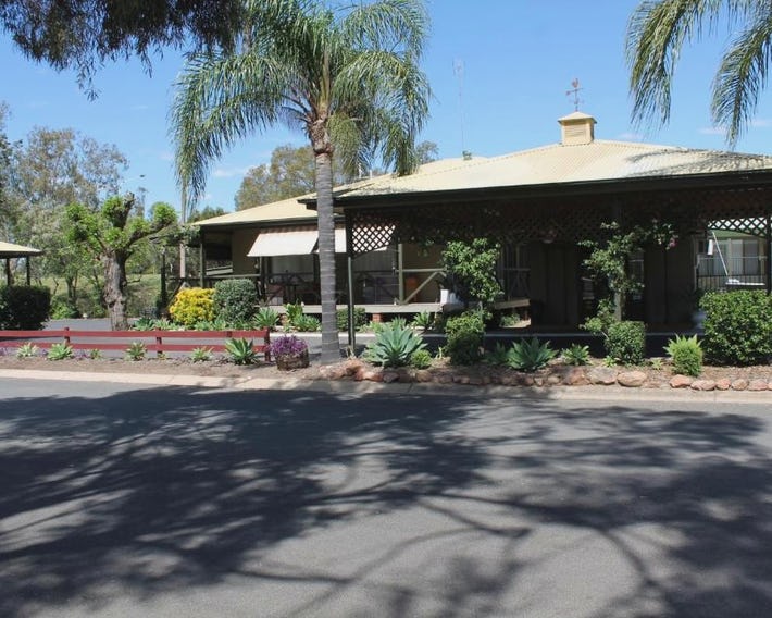Lake Forbes Motel