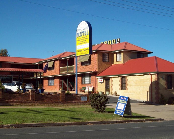 Poet's Recall Motel