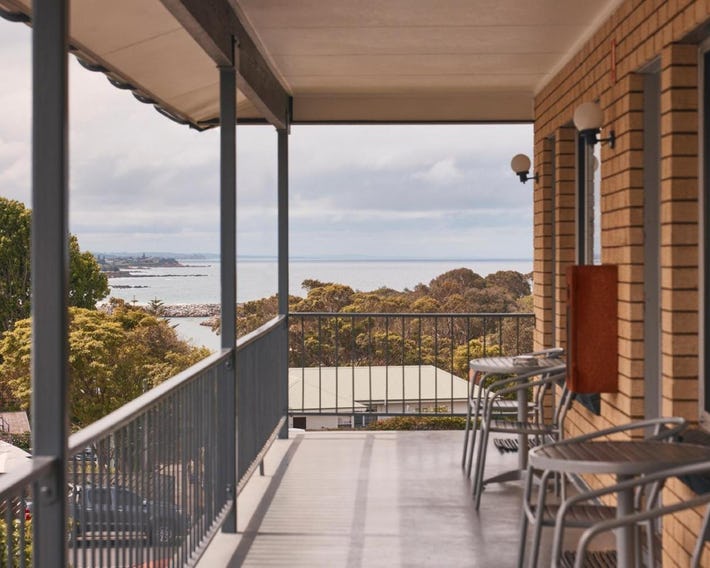 Coastal Comfort Motel