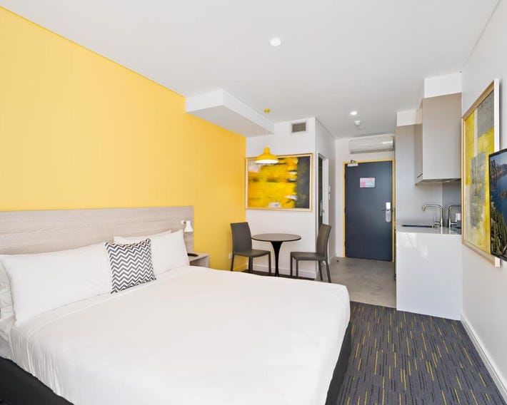 Value Suites Green Square