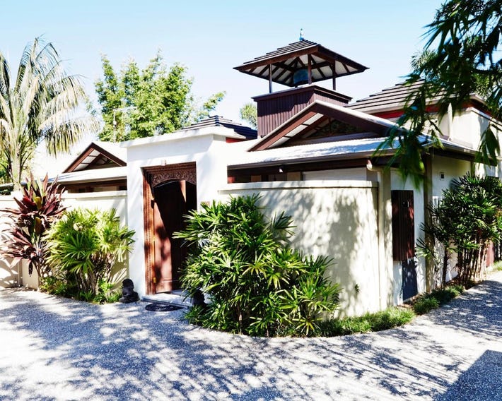 The Villas of Byron