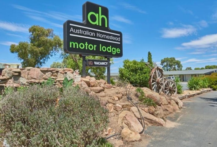 Australian Homestead Motor Lodge