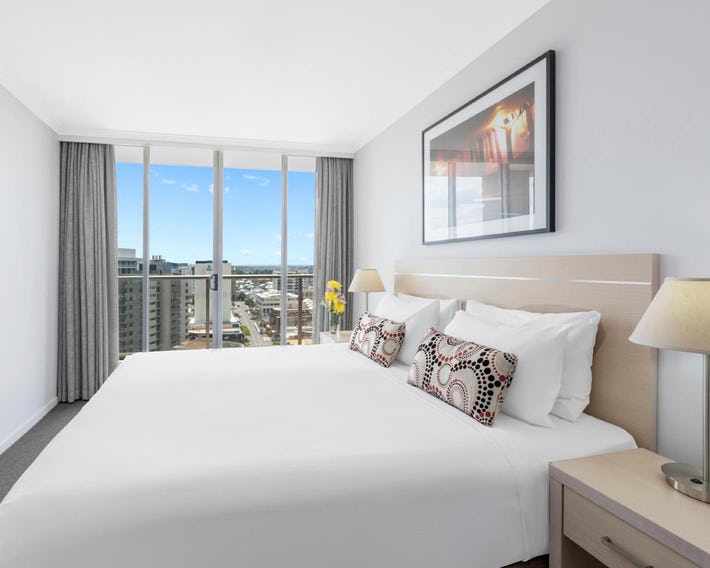 Oaks Lexicon Apartments