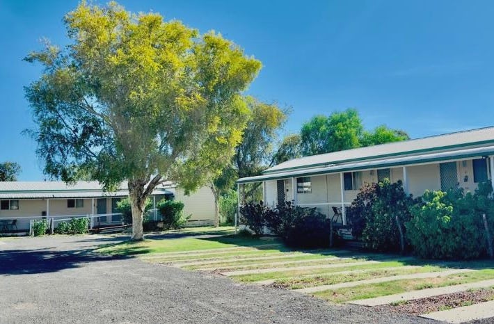 country way motor inn