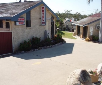 Gladstone Village Motel