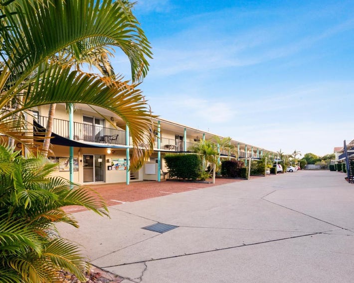 Arlia Sands Apartments