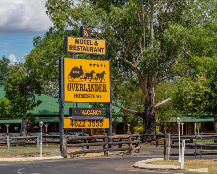 Overlander Homestead Motel