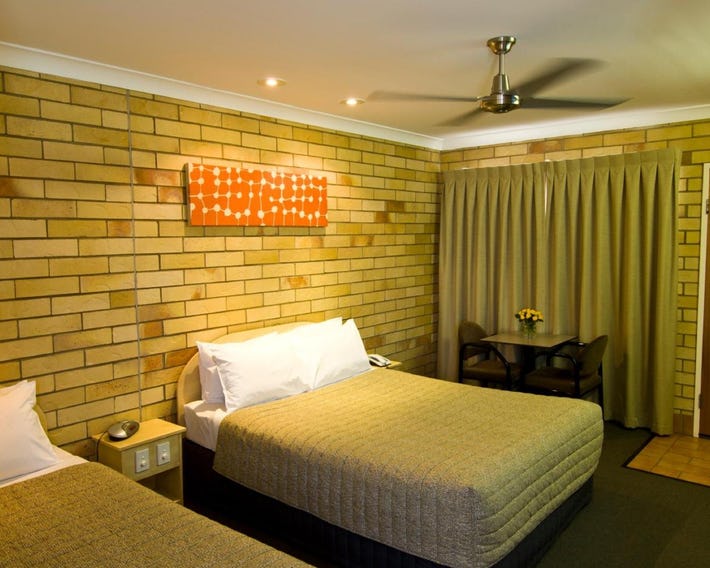 Starlight Motor Inn