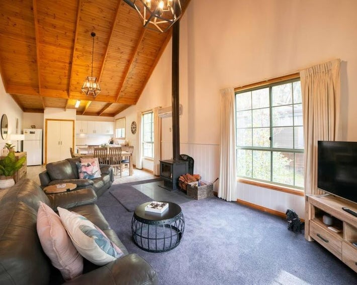 Country Lane Cottage