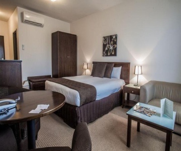 Horsham International Hotel