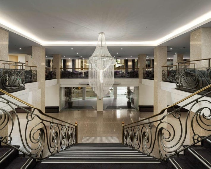 The Victoria Hotel Melbourne