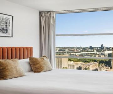 Oaks Melbourne on Lonsdale Hotel