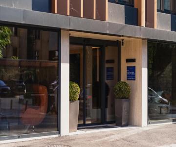 PLATINUM hotel & spa