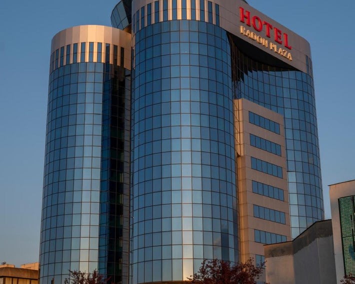 Radon Plaza