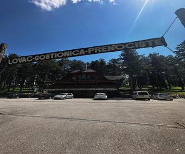 Prenociste Restoran Lovac