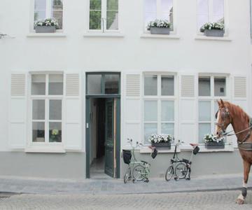 B&B Alphabet Luxury Guesthouse And Art Gallery