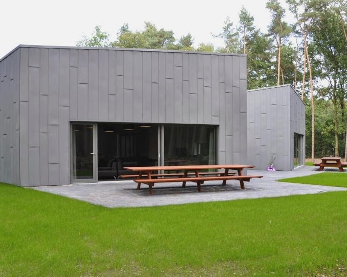 Twinstone Lodge