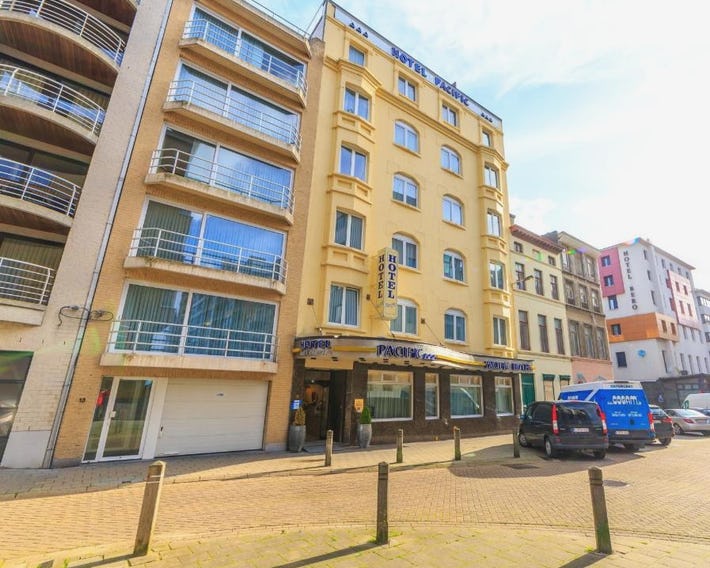 Hotel Pacific