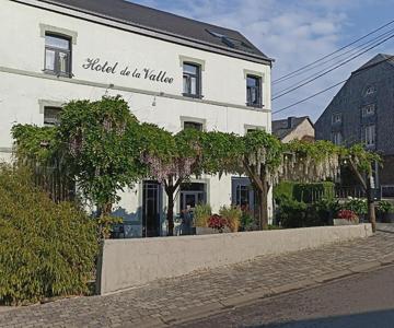 De La Vallee
