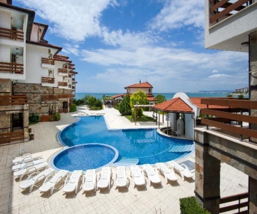 Robinson VIP Apartments