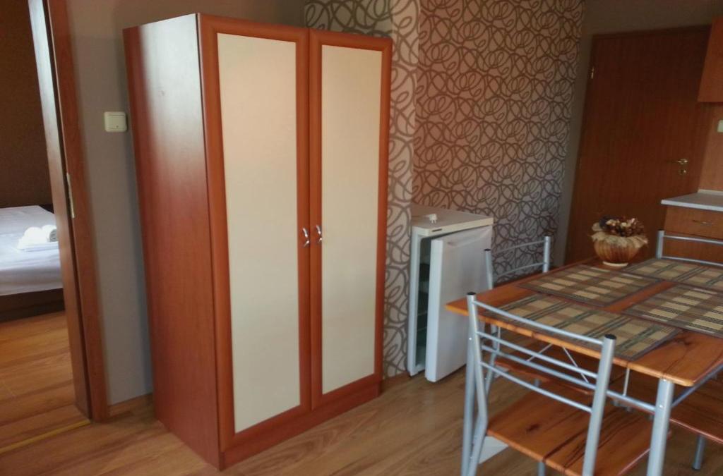 Hristovi Apartments & Studios