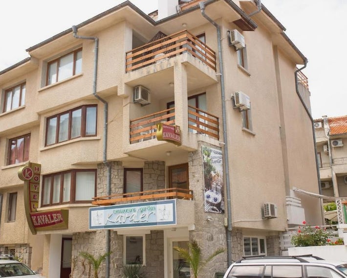 Kavaler Hotel