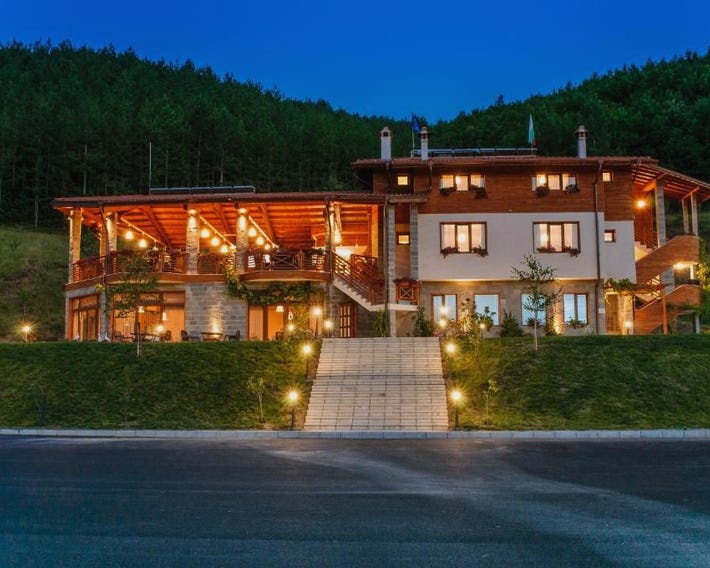 Alpine Garden Hotel (Trayanovi Dvori)