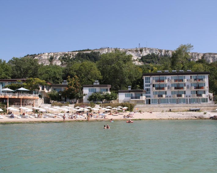 Oasis Hotel