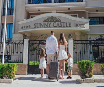 Sunny Castle Hotel - All Inclusive, Beach and Free parking
