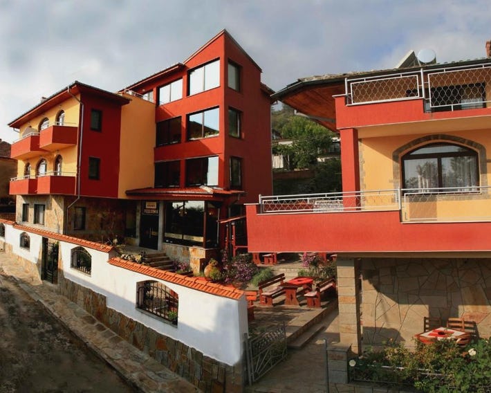 Armira Family Hotel