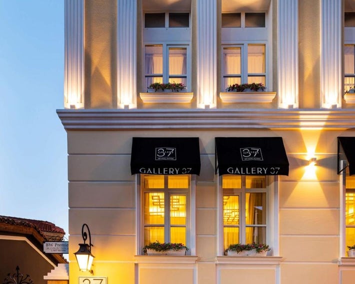 Art Boutique Hotel Gallery 37 Plovdiv - Superb Location in the Old Town