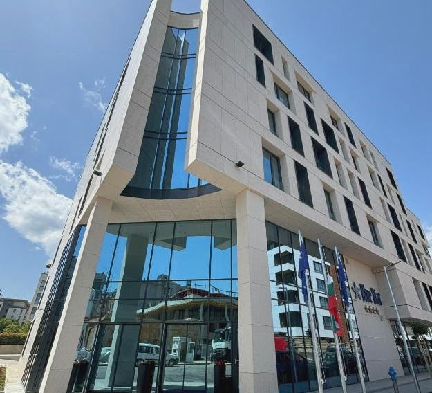 Blue Star Luxury Hotel