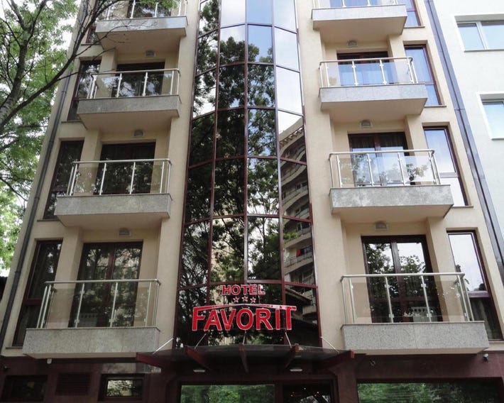 Favorit Hotel
