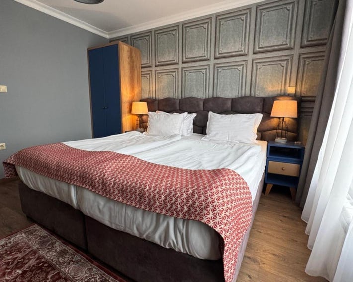 Avenue Aparthotel