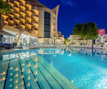 Fiesta M Hotel