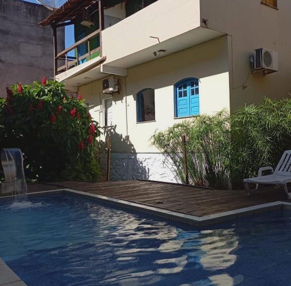 Pico das Praias Suites