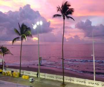 Flat na Avenida Oceanica