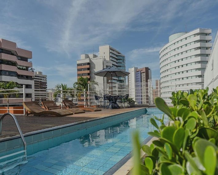D8 Hotel